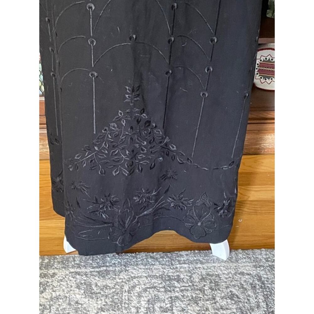 Talbots Black Label‎ Maxi Skirt Size 10 Black Wool w/ Black Embroidered Pattern - Picture 3 of 8